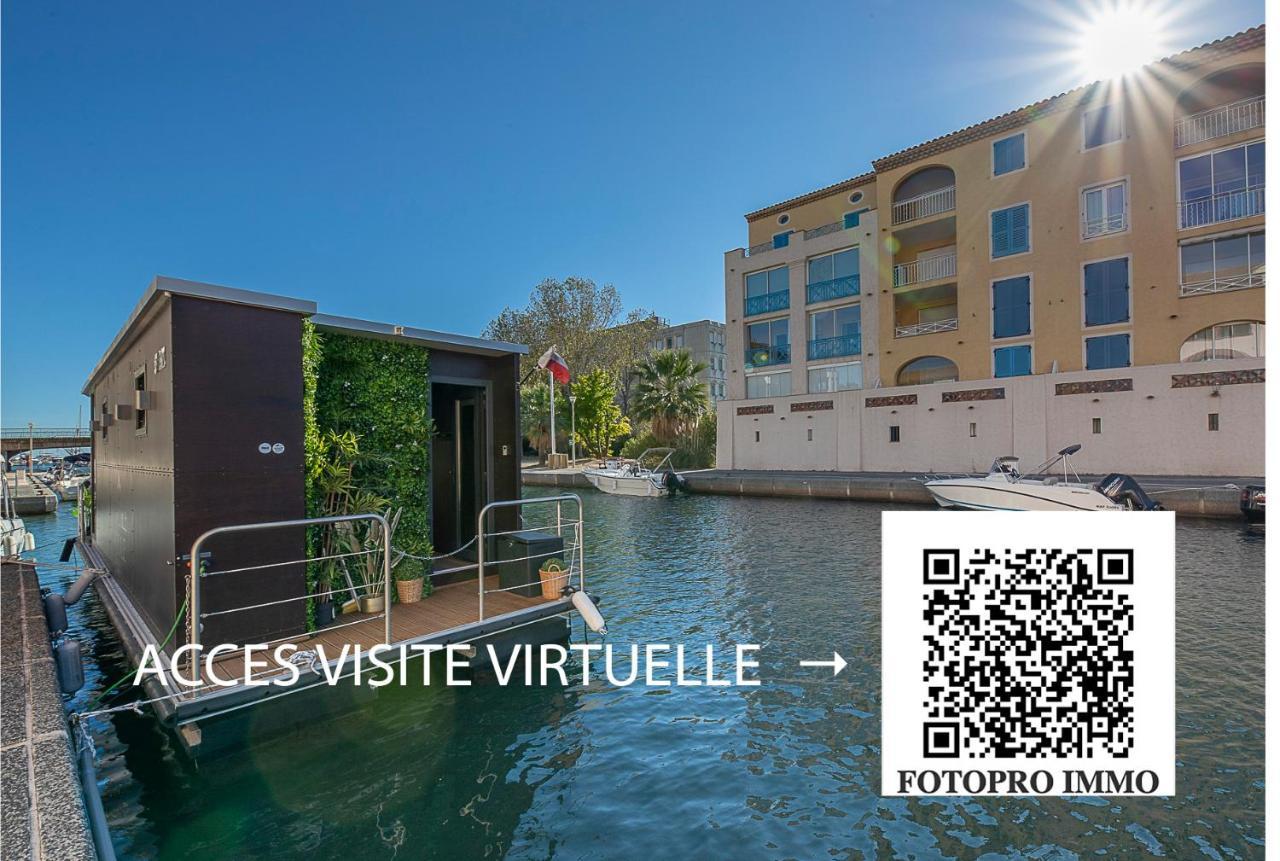 L'escale Royale : Jacuzzi And Terrace On The Water Fréjus